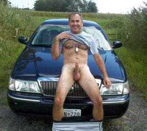 hairy+dad+naked+public.jpg