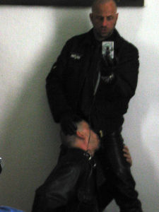 whorship that leather breeder