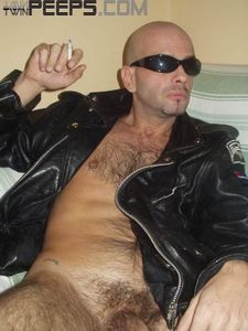 StormBlackLeatherJacket02