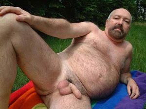 gay+chubby+daddy+ +nude+bears