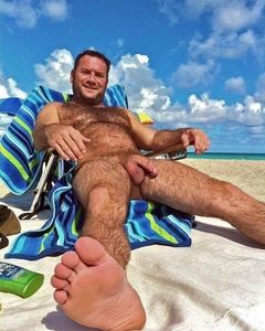 hot+hairy+dad+naked+on+beach+foot+fetish