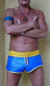 blue and yellow, my colours