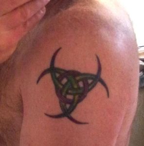 Biohaz knot ink.