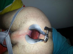 stretching my cunt wide
