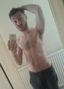 mirror selfie :P