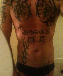 Decent chest tatt pic