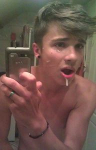 tumblr ms3p4twYEE1sw5682o1 500