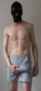 grey shorts 1