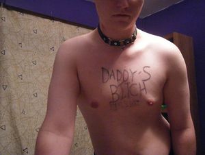 2009 Me posing For Dom guys To laugh And Get horny