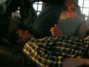 DOMINANT KINKYNOTABOOMENSEX LAD FARTING ON A LUCKY GUY'S FACE
