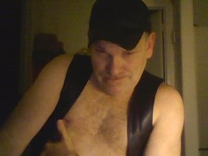 cap n bar vest boy