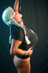 BLURAW150831265b2b.jpg