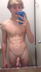 tumblr_oiid9yxKR61vmleaxo1_500.jpg