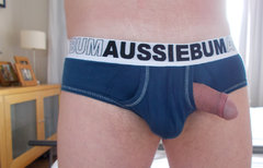 aussiebum-enlargeit.jpg