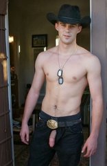 bdsmlr-106818-jNNy6c2jOA.jpg