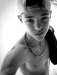 tumblr_pm13be4gNY1y5t1hgo1_500.jpg