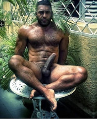This hairy dude is the real deal