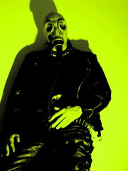 Gasmask gelb.jpg