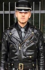 Leather30 - My type!.jpg