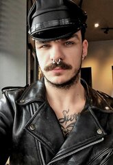 Leather33.jpg