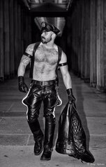 Leather35.jpg