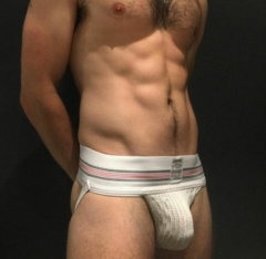 i wanna eat that pouch!