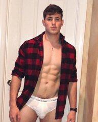 hot fuckin @AlexxxGrant21