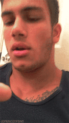 0fa9f5d209968f81cbe81c9d7b31f418bfb62690_hq.gif