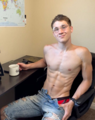 tumblr_5c4e853155e189a3030f7ffb13cd5935_f631068f_640 (1).png