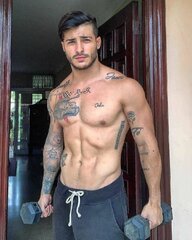 tumblr_2007cedb62d50403974f8f19934d5617_7e1f43fb_1280.jpg