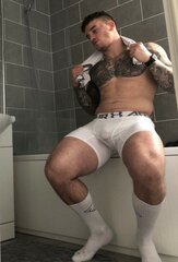 thighsagain8.jpg