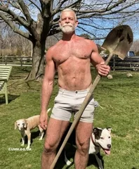 Nude-Daddy-Model-Photo-Shoots-with-shovel-496x600.webp