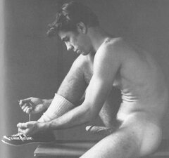 Rare-Vintage-Male-Nudes-4-Erections-600x563.jpg