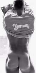 this butt's for you .. and you .. and you and you and you .. :->