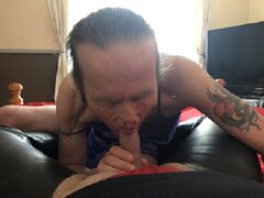 Darren sucks cock.jpg