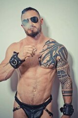 LeatherGuyz00018.jpg