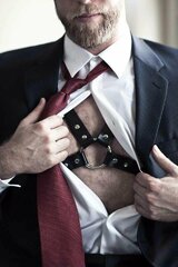 LeatherGuyz0107.jpg