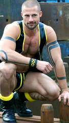 LeatherGuyz0536.jpeg