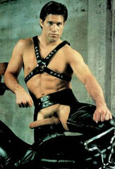 LeatherGuyz1296.jpg