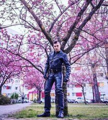 Leather64.jpg