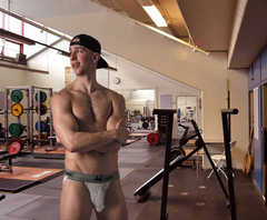 is that how you workout at the gym?