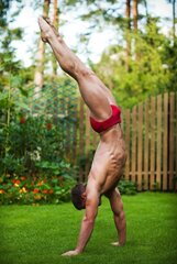 Garden Handstand.jpg