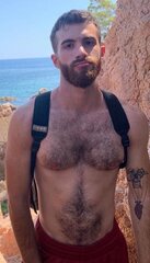 O14 - Coastal Hike.jpg