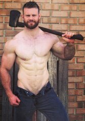 RL76 - Axe.jpg