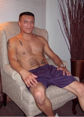 0002001FR05.jpg