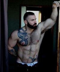 Max Hilton @themaxhilton