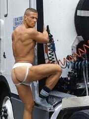 MenAtWork033.jpg