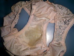 my_panties_soaked_from_cruising_daddies
