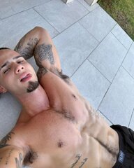 JT  @itsofficialjt