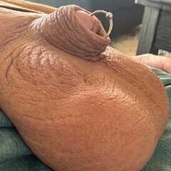 1hornyslut89